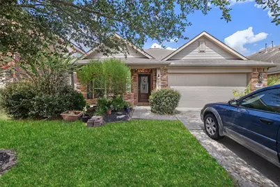 636 Maple Point Drive E, Conroe, TX 77301 - Photo 1