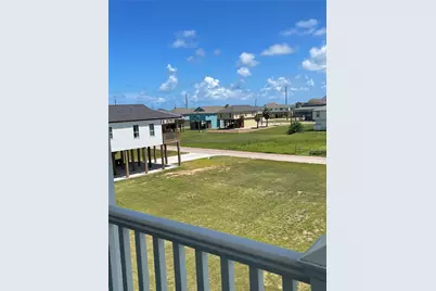 22903 Miramar Drive, Galveston, TX 77554 - Photo 4