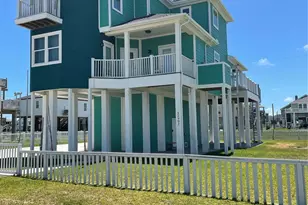 22903 Miramar Dr, Galveston, TX 77554 - Photo 1