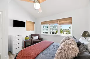 38 Mazatlan Dr, Rockport, TX 78382 - Photo 12