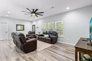 495 Oak Tree Dr, Point Blank, TX 77364 - Photo 8
