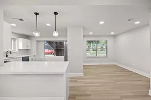 2723 Goldspring Ln, Spring, TX 77373 - Photo 8