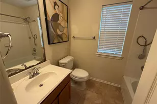 6826 Pheasant Oak Dr, Houston, TX 77083 - Photo 16