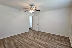 10615 Heatherford Dr, Houston, TX 77041 - Photo 16