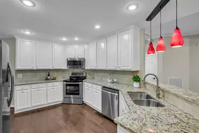 14 Almond Branch Place, The Woodlands, TX 77382 - Photo 10