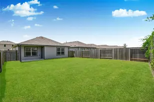 7915 Meadow Cranesbill Ln, Houston, TX 77016 - Photo 20