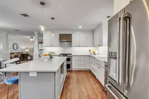 907 Aurora St, Houston, TX 77009 - Photo 12