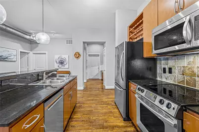 1901 Post Oak Boulevard #3601, Houston, TX 77056 - Photo 4