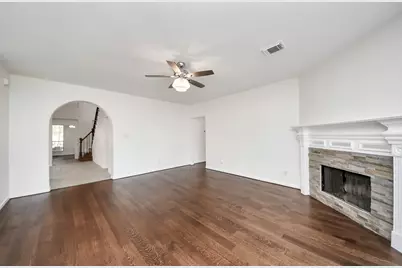 8315 Terrace Brook Drive, Houston, TX 77040 - Photo 14