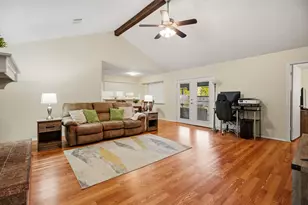 1509 N Park Side Dr, Deer Park, TX 77536 - Photo 4