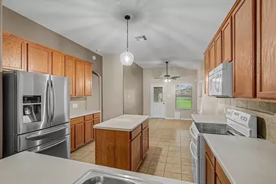 630 W Newport Bend, Katy, TX 77494 - Photo 12