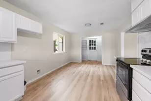 7327 Stone Pine Ln, Houston, TX 77041 - Photo 10