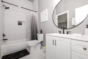 5830 Doolittle Blvd, Houston, TX 77033 - Photo 32