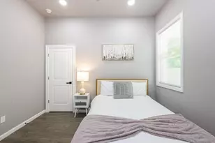 5830 Doolittle Blvd, Houston, TX 77033 - Photo 10