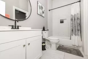 5830 Doolittle Blvd, Houston, TX 77033 - Photo 14