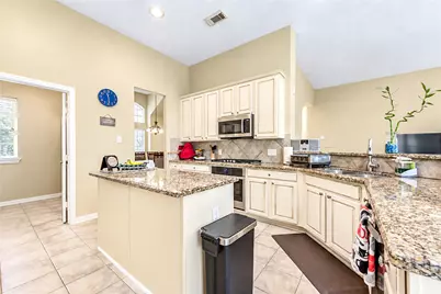 12806 Ridge Bank Lane, Houston, TX 77041 - Photo 16