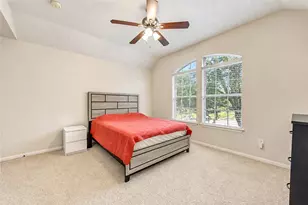 12806 Ridge Bank Ln, Houston, TX 77041 - Photo 32