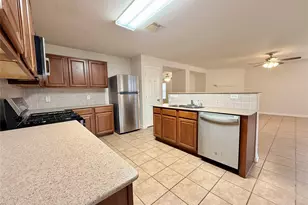 431 Mantova Dr, Houston, TX 77073 - Photo 8