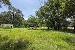 947 Co Rd 2850, Cleveland, TX 77327 - Photo 6