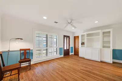 4202 Marlborough Drive, Houston, TX 77092 - Photo 6