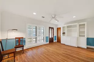 4202 Marlborough Dr, Houston, TX 77092 - Photo 6