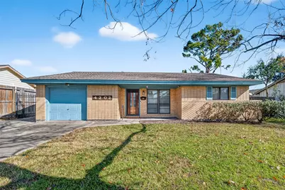 4202 Marlborough Drive, Houston, TX 77092 - Photo 2