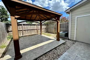16130 Limestone Lake Dr, Tomball, TX 77377 - Photo 10