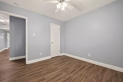 114 E Wildwinn Drive, Alvin, TX 77511 - Photo 28