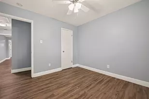 114 E Wildwinn Dr, Alvin, TX 77511 - Photo 28
