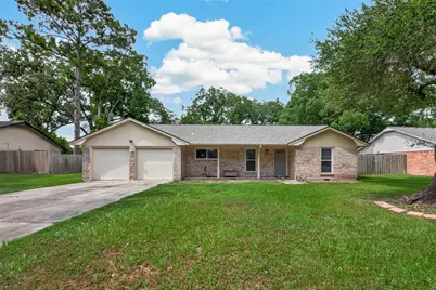 114 E Wildwinn Drive, Alvin, TX 77511 - Photo 4