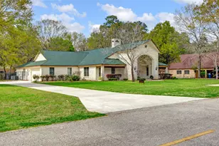 21405 Whispering Pines, Humble, TX 77338 - Photo 2