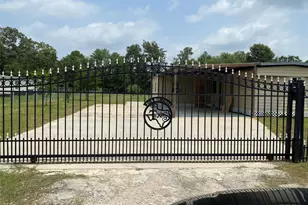 205 Rd 3401, Cleveland, TX 77327 - Photo 1