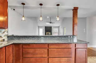 2703 Shady Ln, Webster, TX 77598 - Photo 6