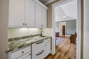 13127 Highwood Rd, Houston, TX 77079 - Photo 18