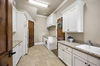 13127 Highwood Road, Houston, TX 77079 - Photo 26