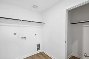 505 Brook Terrance Ln, Willis, TX 77378 - Photo 12