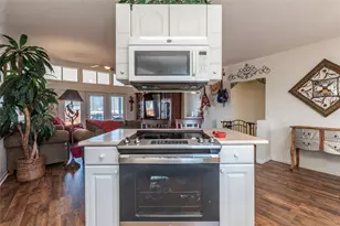 3 N Pelican St, La Marque, TX 77568 - Photo 10