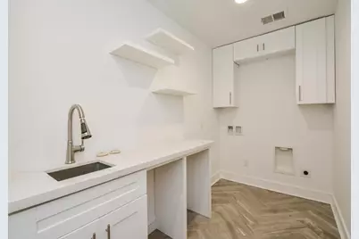 10603 Riverview Drive, Houston, TX 77042 - Photo 44