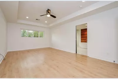 10603 Riverview Drive, Houston, TX 77042 - Photo 30