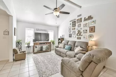 606 Pine Bough Ln, Montgomery, TX 77316 - Photo 6