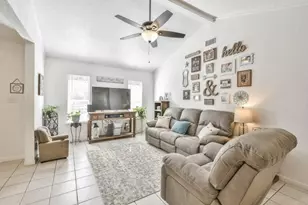 606 Pine Bough Ln, Montgomery, TX 77316 - Photo 6