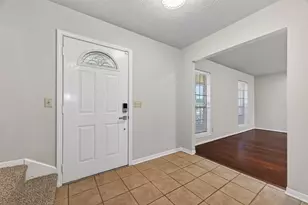 21215 Park Bluff Dr, Katy, TX 77450 - Photo 4