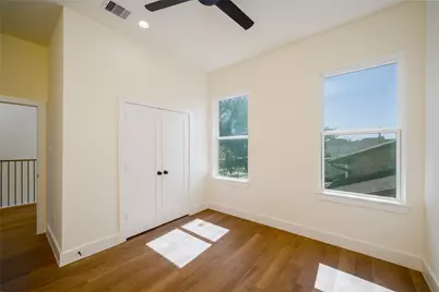 8916 Knoll Branch Dr Drive, Houston, TX 77080 - Photo 20