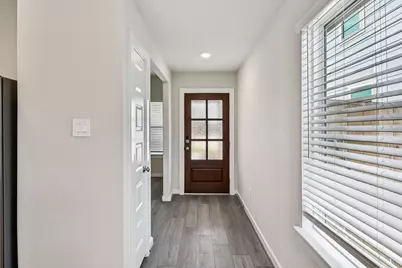 16702 Sterling Cliff Street, Conroe, TX 77302 - Photo 8