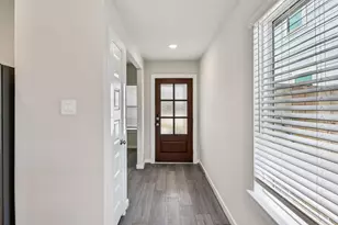 16702 Sterling Clf St, Conroe, TX 77302 - Photo 8