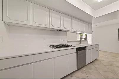 5523 Kuldell Drive, Houston, TX 77096 - Photo 16