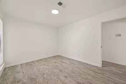 5523 Kuldell Drive, Houston, TX 77096 - Photo 22