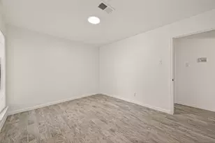 5523 Kuldell Dr, Houston, TX 77096 - Photo 22