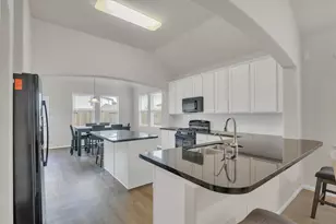 5339 Basquiat Dr, Houston, TX 77048 - Photo 6