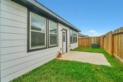 5339 Basquiat Drive, Houston, TX 77048 - Photo 22